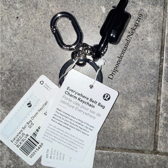 Lululemon Everywhere Belt Bag Charm Keychain- Black/Silver - Picture 4 of 6